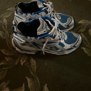 Balenciaga runner sneaker blue/ silver